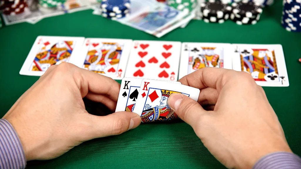 card games kings in the corner how to play