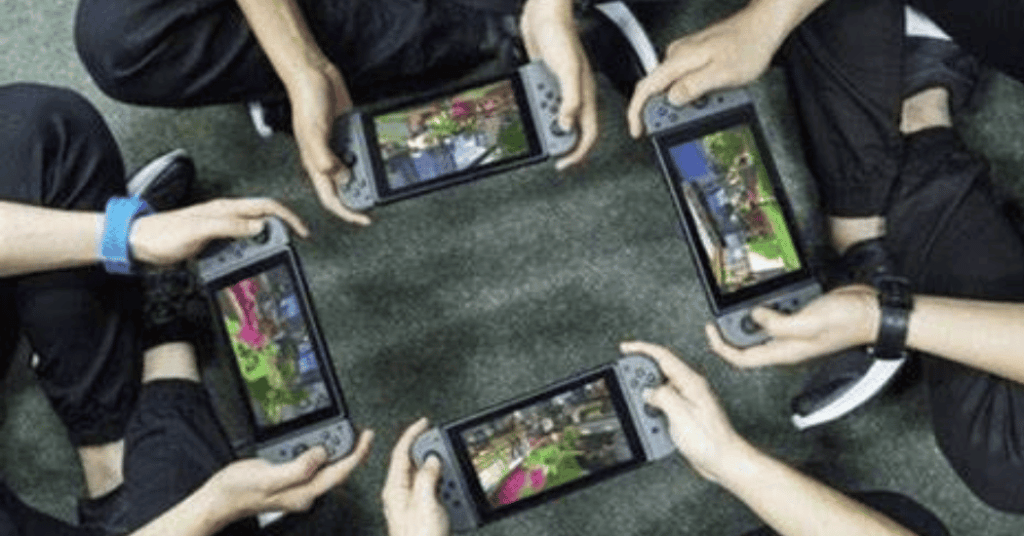 friends playing online multiplayer games on their smartphones