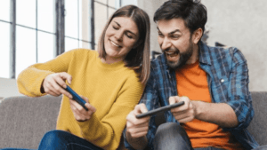 phone games you can play online with gf